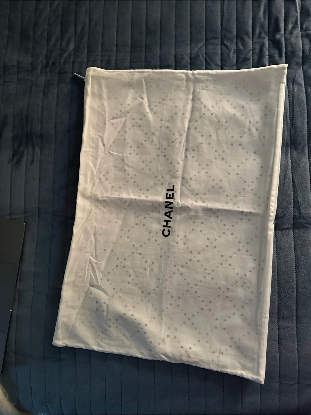CHANEL White Polka-Dot Protective Dust Pouch